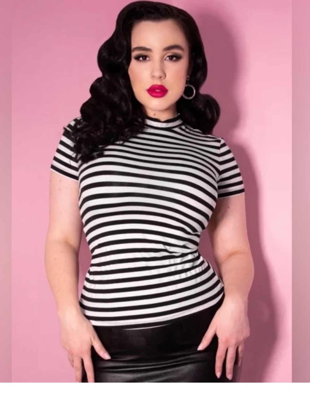 NWOT Vixen Badgirl top XL